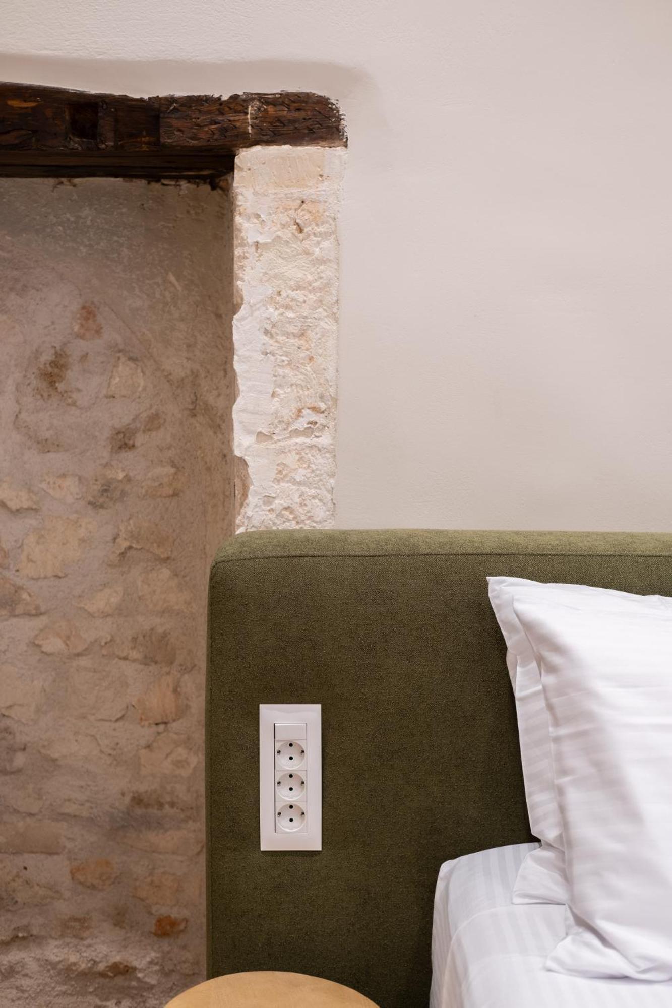 Qualia Slowlife Suites La Canea Exterior foto