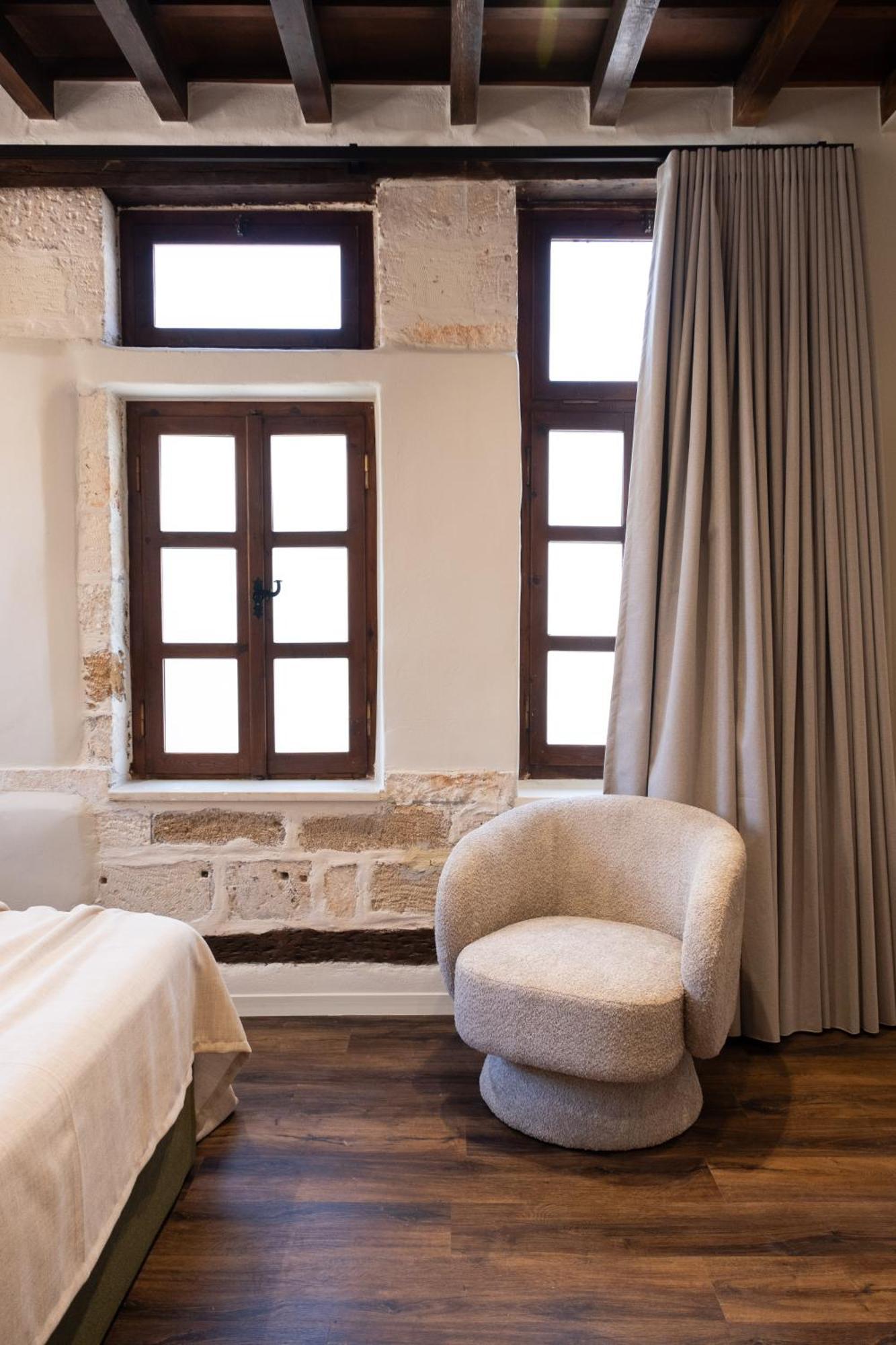 Qualia Slowlife Suites La Canea Exterior foto